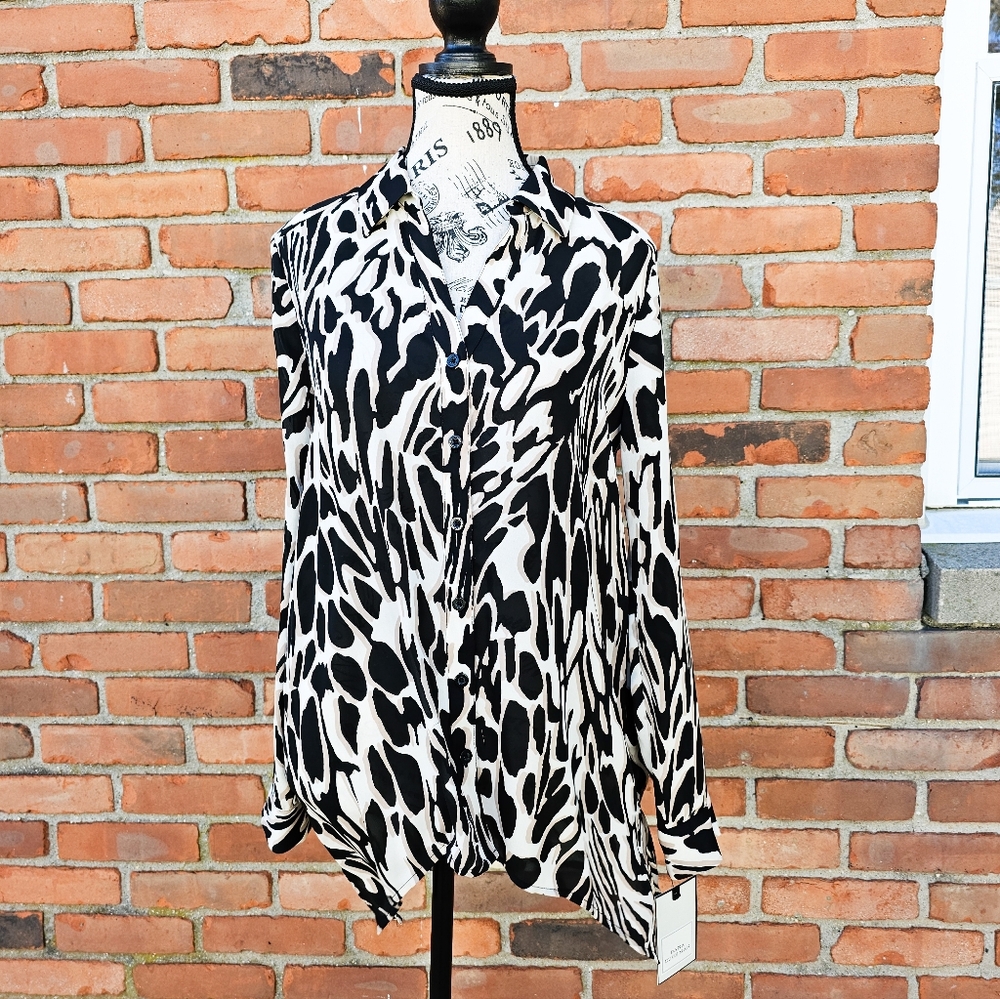 Dana Buchman Multicolor High-Low Blouse – Size M – 100% Polyester – Dressy Party